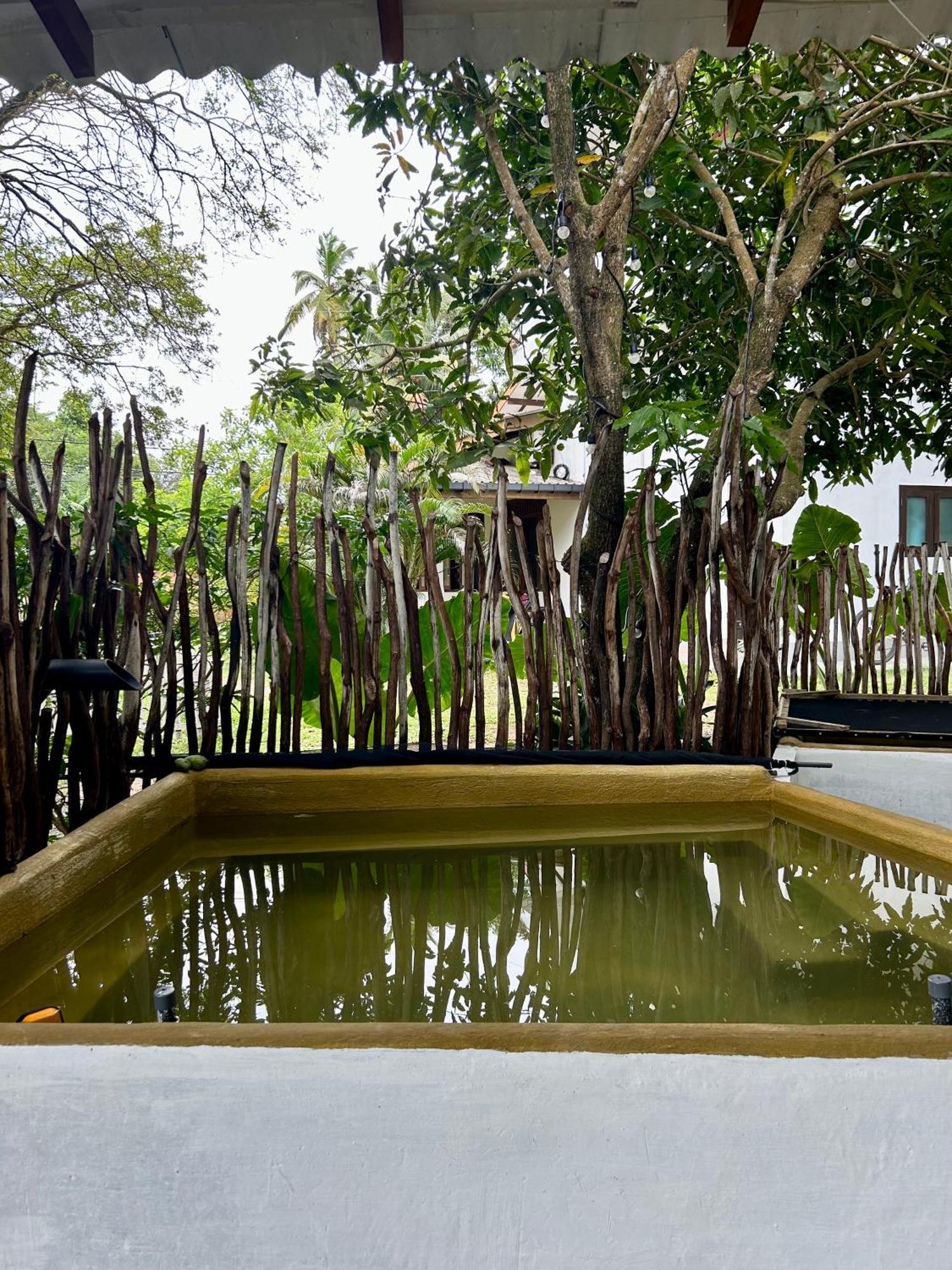 Hotel One Bhakthi Ahangama Exteriér fotografie